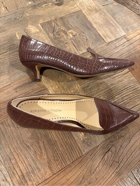 Adrienne Vittadini AV-SCOUT Brown Croc Print Kitten Heel Pumps Loafer Size 9M